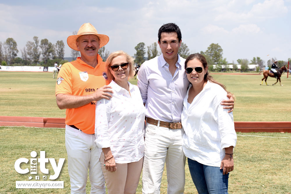 hector-anaya-claudia-anaya-guillermo-trillo-paula-anaya