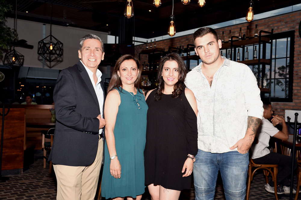 pedro-casillas-maru-sanchez-daniela-gavino-andres-alcocer